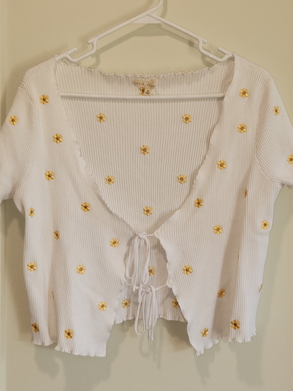 La Hearts White Ribbed Tie-Front Crop Top with Yellow Floral Accents